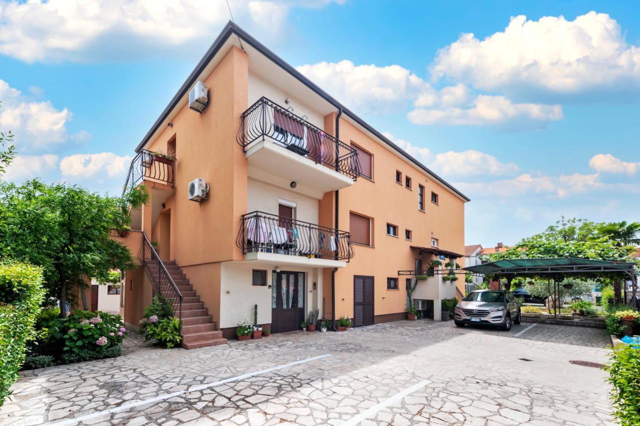 Apartment Casa Banko 罗维尼 外观 照片