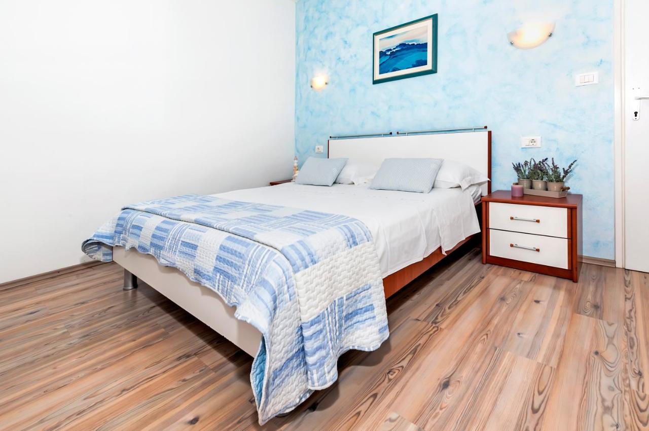 Apartment Casa Banko 罗维尼 外观 照片