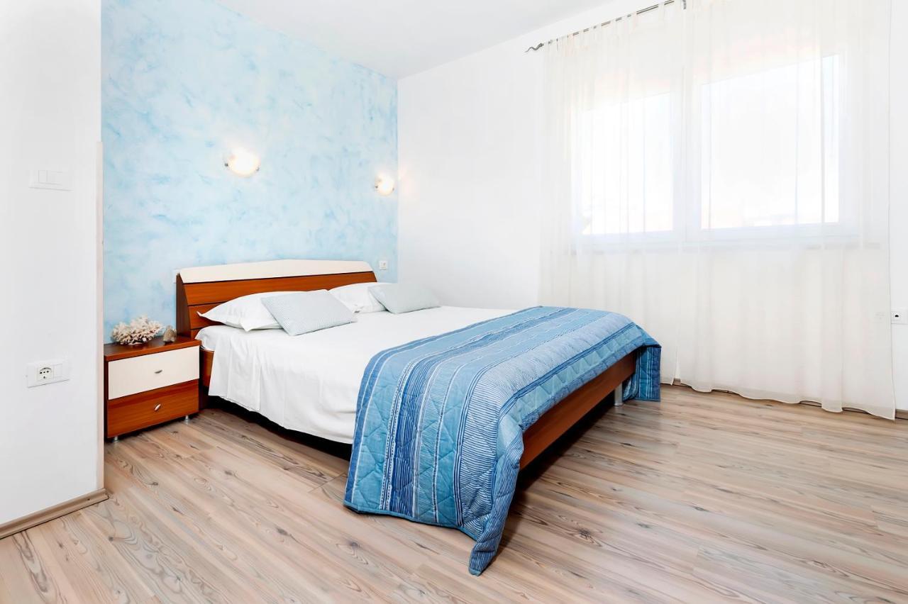 Apartment Casa Banko 罗维尼 外观 照片
